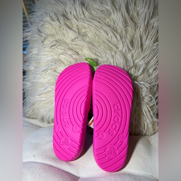 Crocs Slide Men's 6/ Women's 8 Pink Single Band Sandals 210088-6TW NWT - Picture 6 of 7